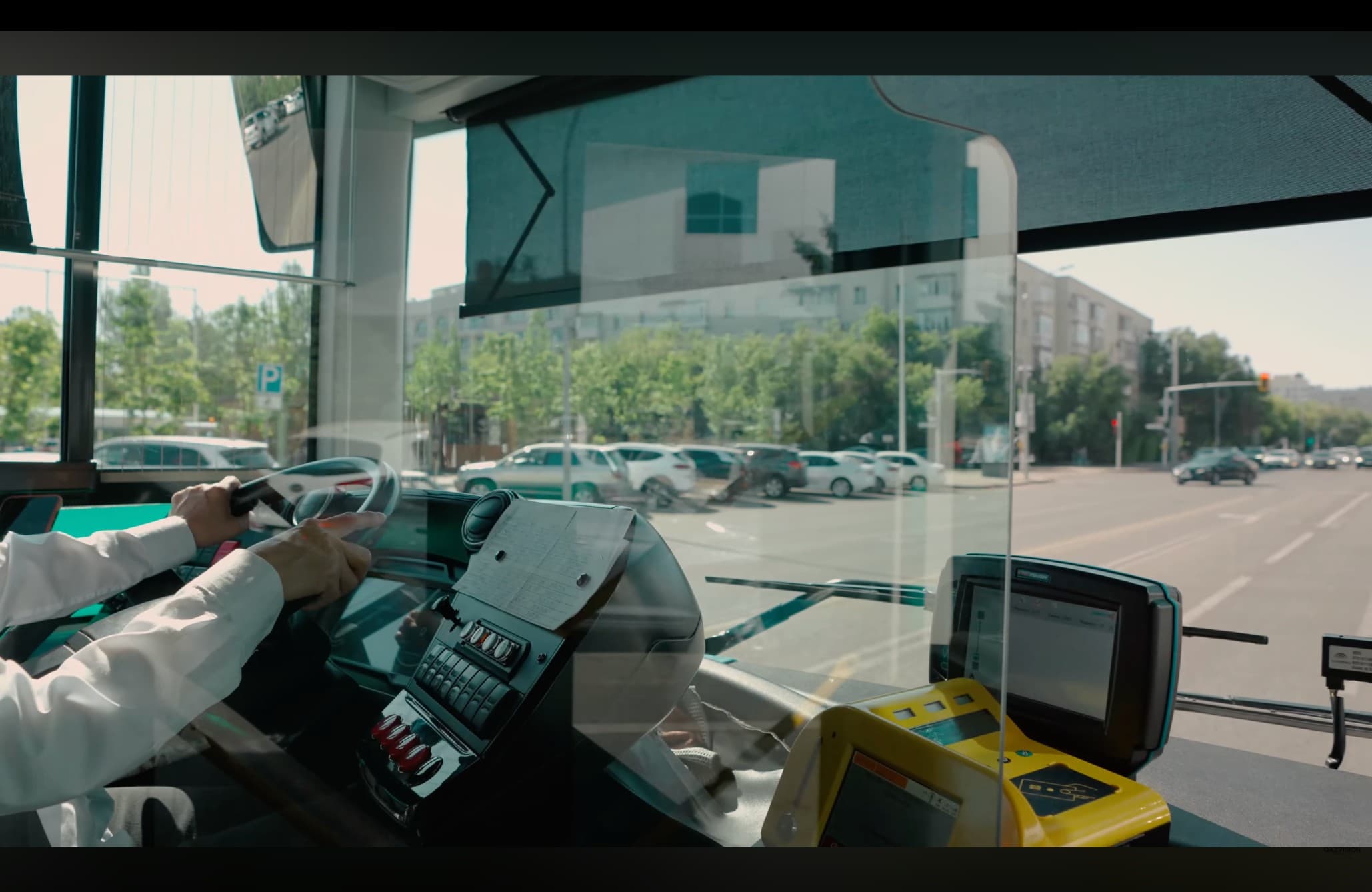 Сәкен (Света) Лейб, автобус жүргізушісі - Адал жол