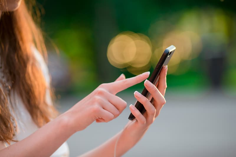 Енді алаяқтар «1414» нөмірінен азаматтарға SMS жібере алмайды – Бас прокуратура