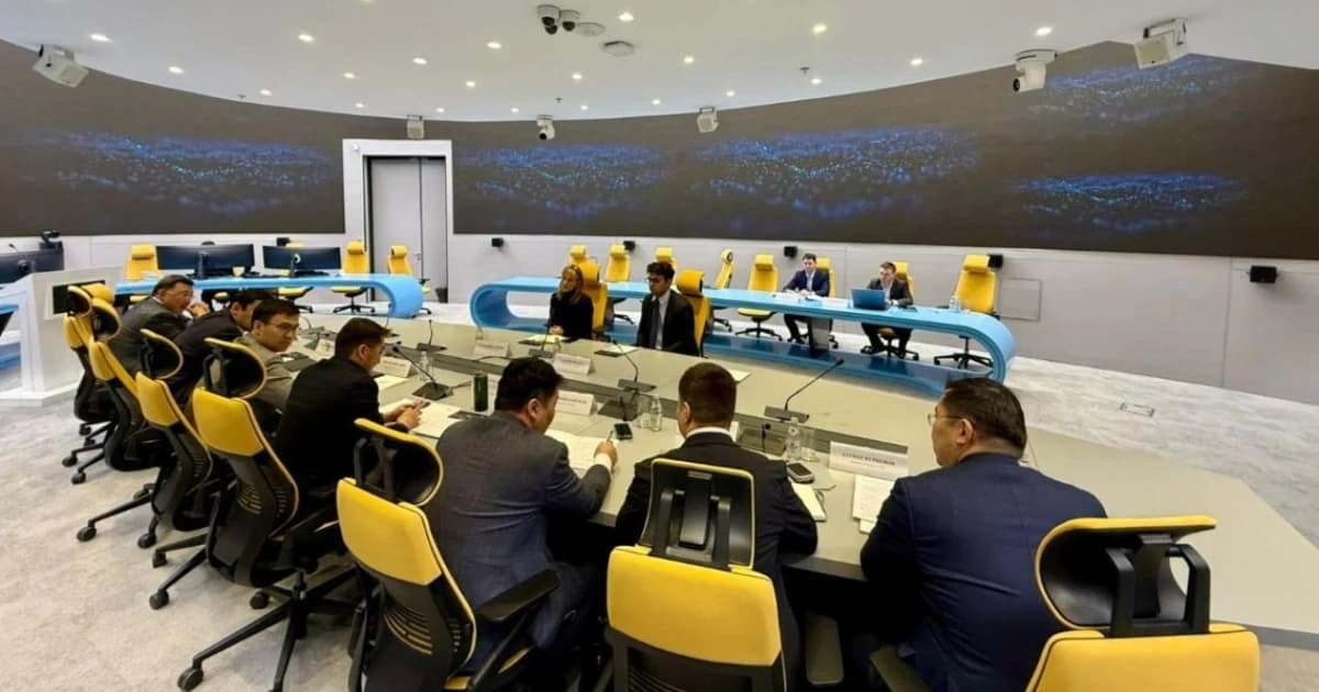 Жаслан Мәдиев Starlink жүйесінің Қазақстандағы жұмысқа дайындығын тексерді