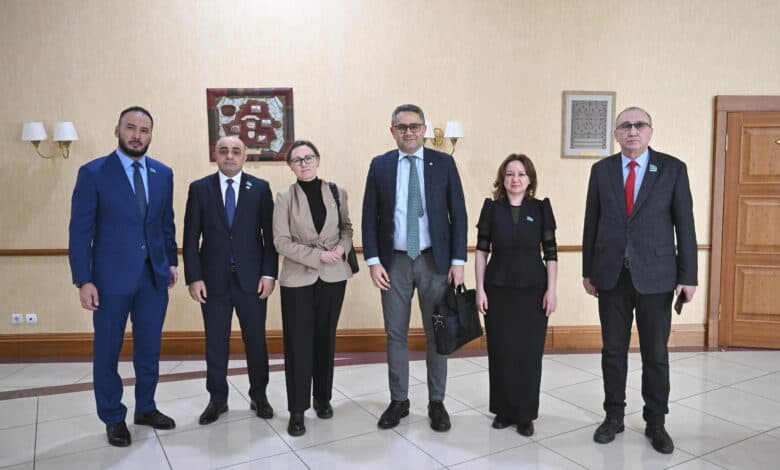 Мәжіліс депутаттары референдумға дайындық жайын талқылады