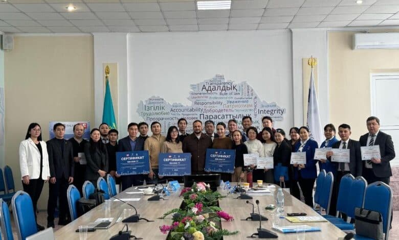 Колледж оқытушылары ЖИ қолдану бойынша оқудан өтті